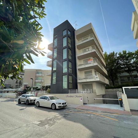 Marina Dream Beach Apartments With Sea View Terrace - Agenzia Cocal Caorle Eksteriør billede